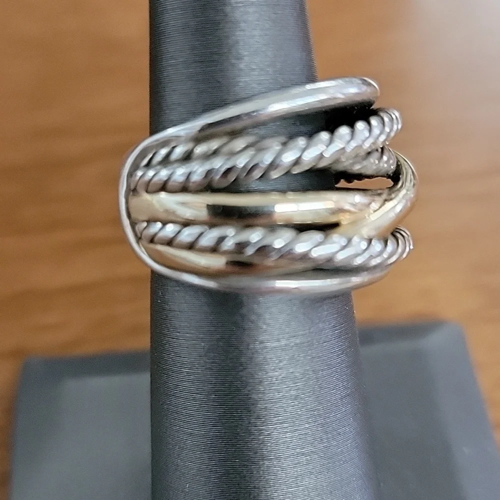 David Yurman Crossover Ring In Sterling Silver with 14k Yellow Gold - Picture 4 of 9